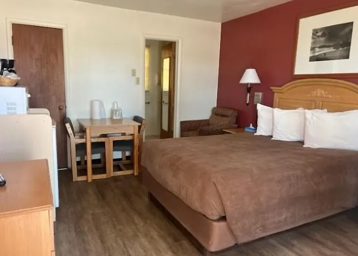 Auto & Rv Park Motel